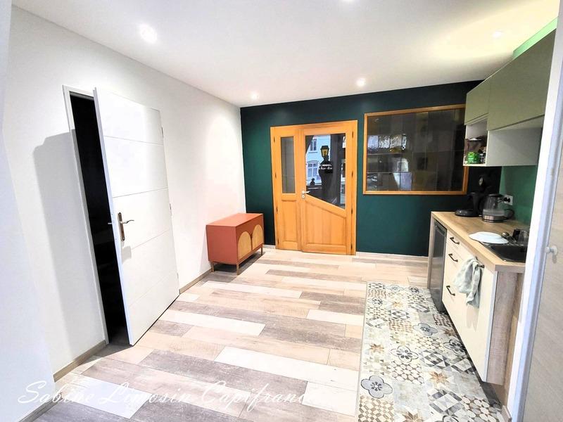 Local commercial - 95 m² - 6 pièces