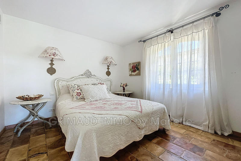 Villa - 163 m² - 5 pièces