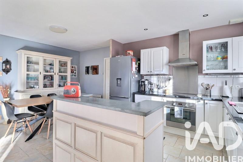 Maison - 96 m² - 5 pièces