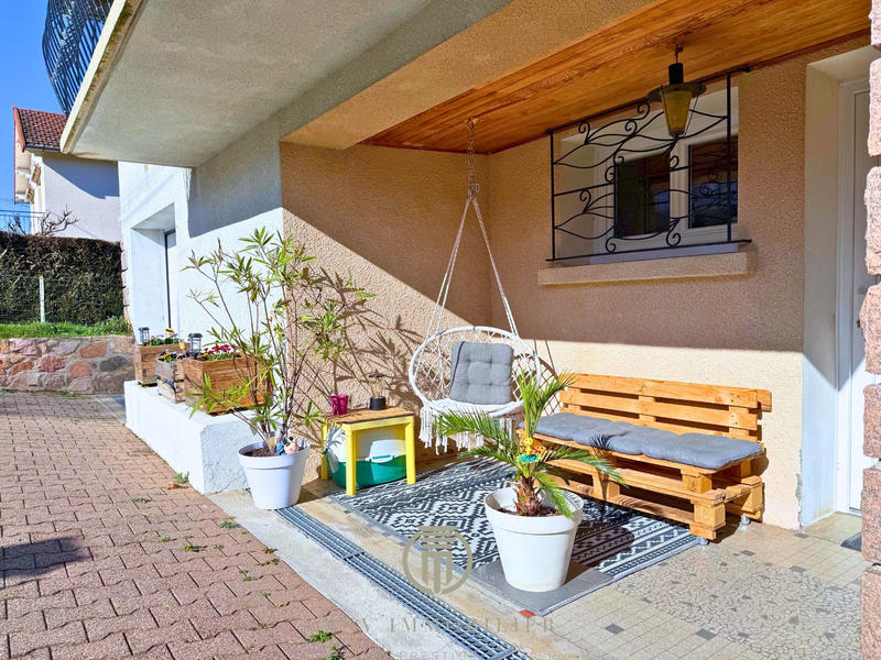 Maison - 93 m² - 4 pièces