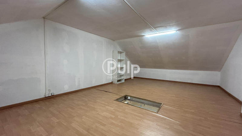 Maison - 85 m² - 5 pièces