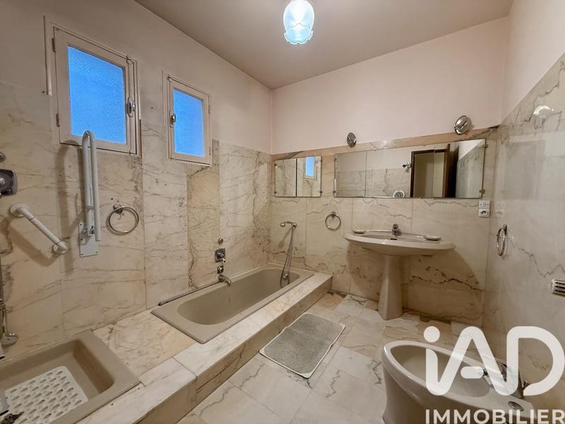 Maison - 96 m² - 3 pièces