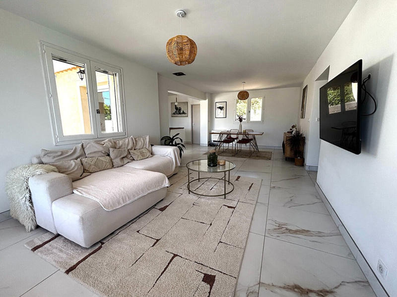 Maison - 121 m² - 5 pièces