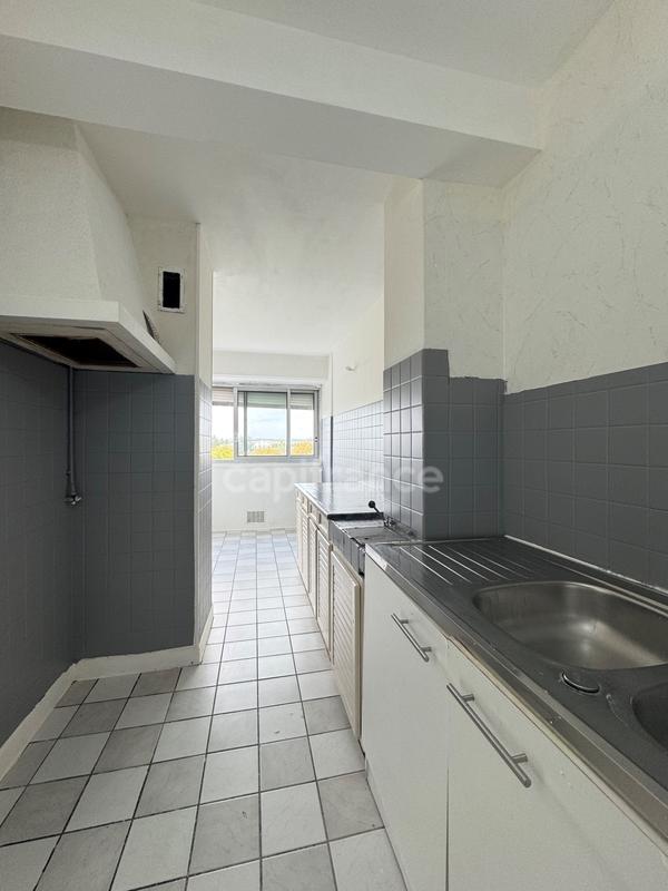 Appartement - 76 m² - 4 pièces