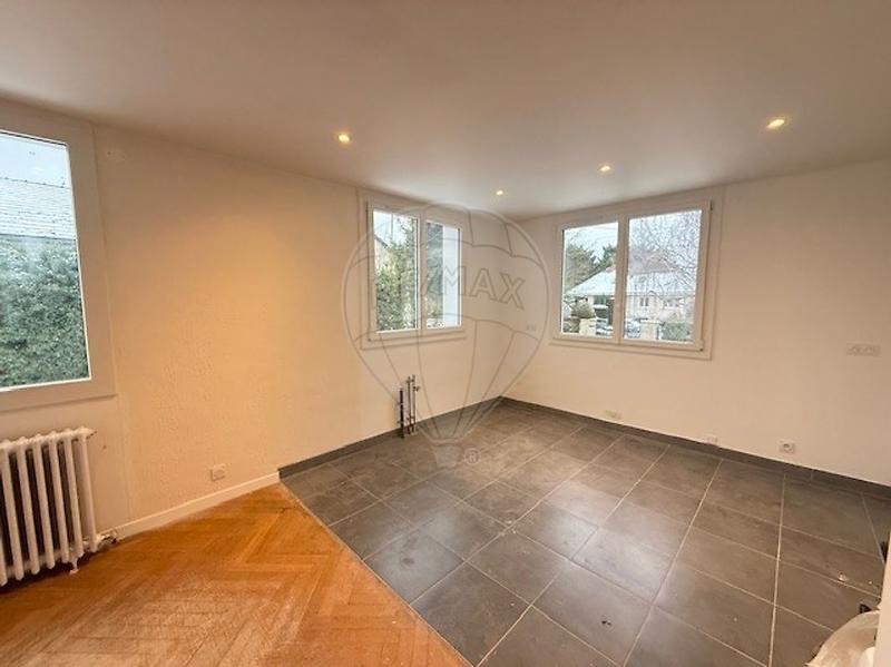 Maison - 108 m² - 5 pièces