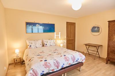 Maison - 177 m² - 7 pièces