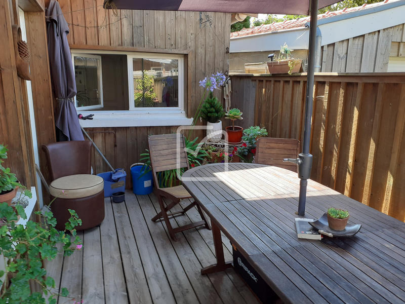 Villa - 80 m² - 4 pièces