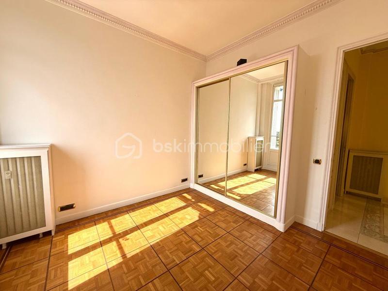 Appartement - 61 m² - 2 pièces