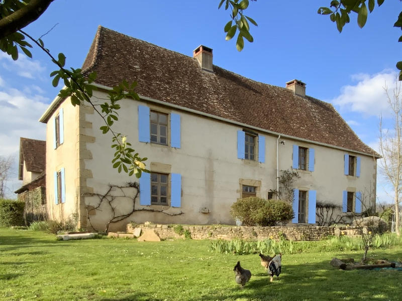 Maison - 265 m² - 6 pièces