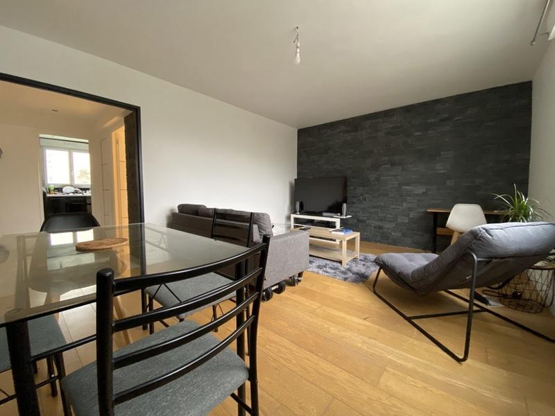Appartement - 84 m² - 1 pièce