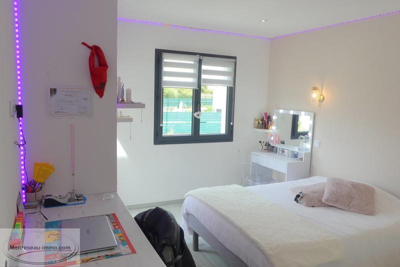 Demeure - 235 m² - 8 pièces