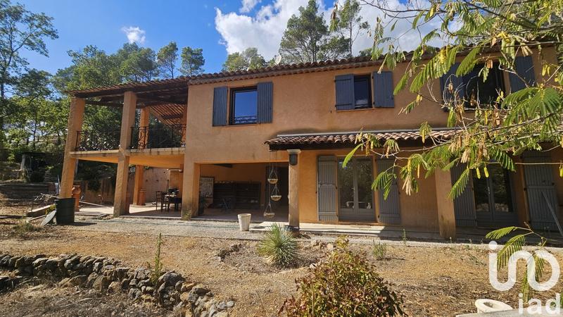 Maison - 158 m² - 5 pièces