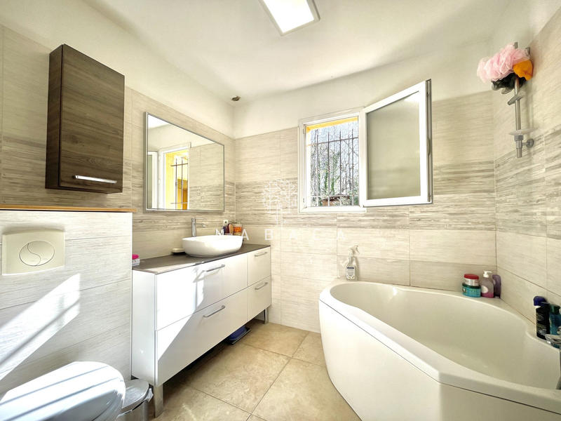 Maison - 114 m² - 4 pièces