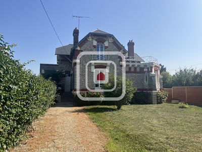 Maison - 185 m² - 7 pièces