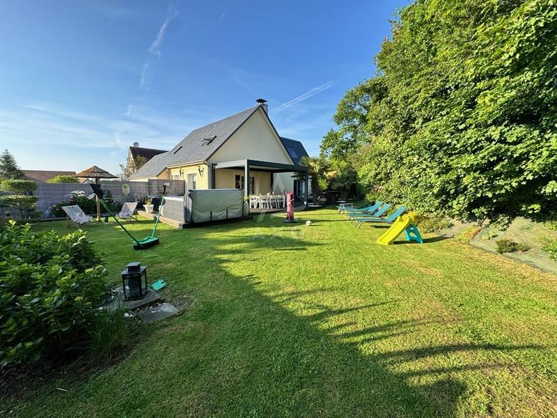 Maison - 172 m² - 6 pièces