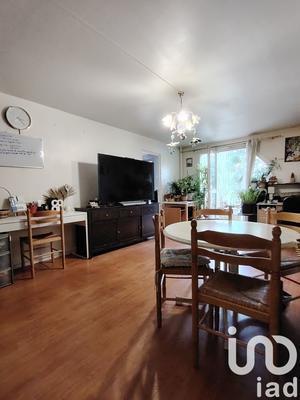 Appartement - 95 m² - 5 pièces