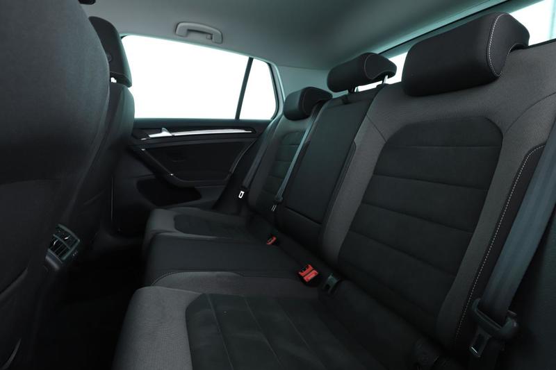 Volkswagen Golf VII 1.4 Tsi BlueMotion Tech Carat Dsg7 5p 125 ch