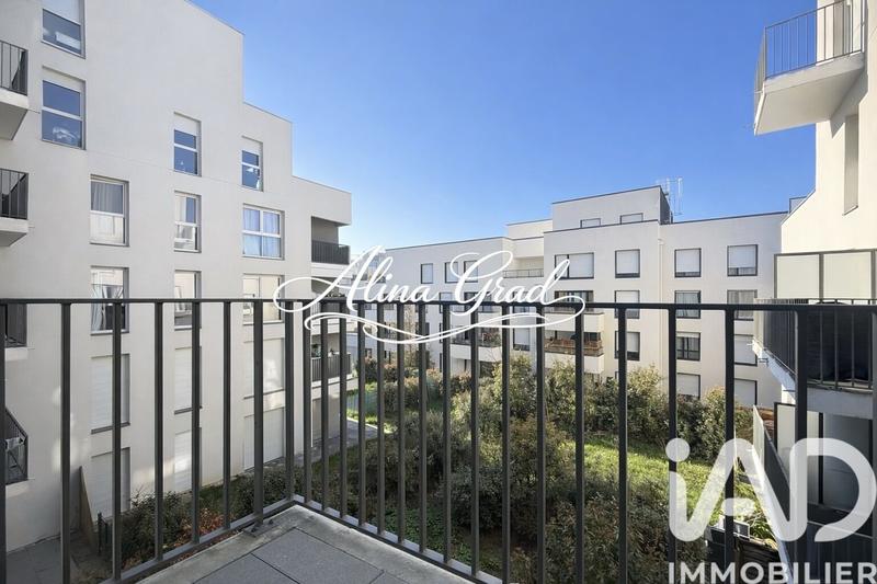 Appartement - 70 m² - 4 pièces