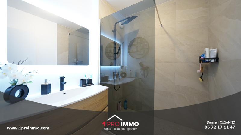 Appartement - 97 m² - 4 pièces