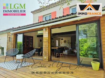 Maison - 161 m² - 6 pièces