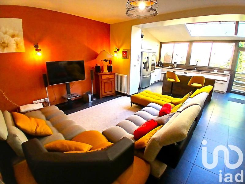 Maison de maîtres - 200 m² - 6 pièces