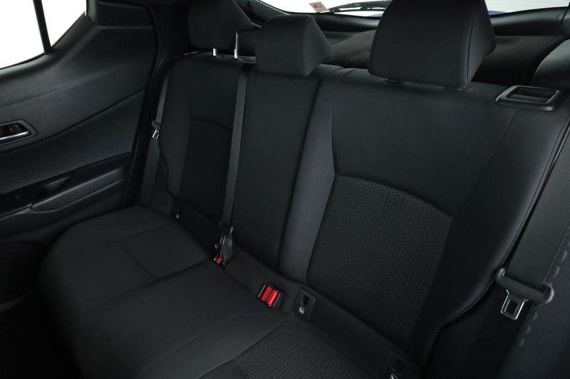 Toyota c-Hr 1.8 Hybride Edition 122 ch