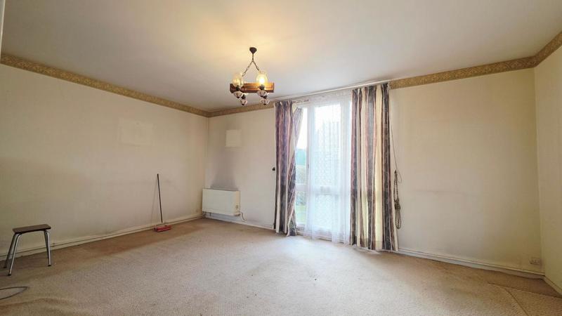 Maison - 102 m² - 5 pièces