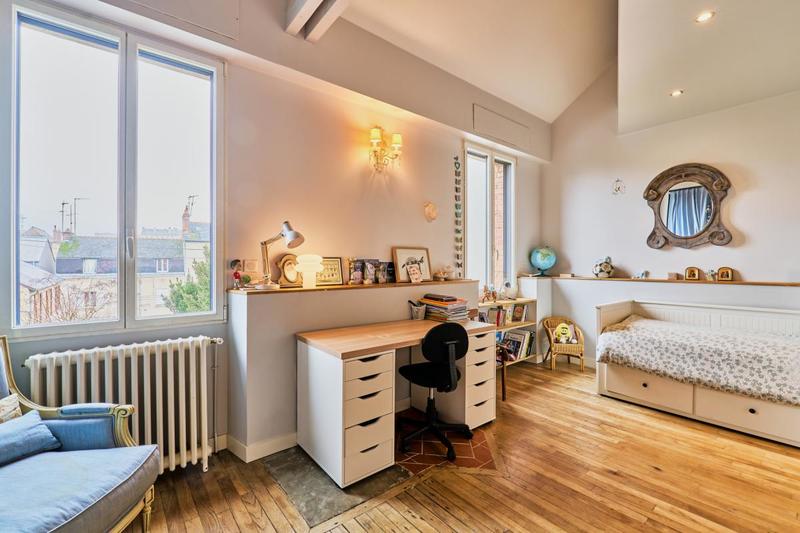 Maison - 165 m² - 6 pièces