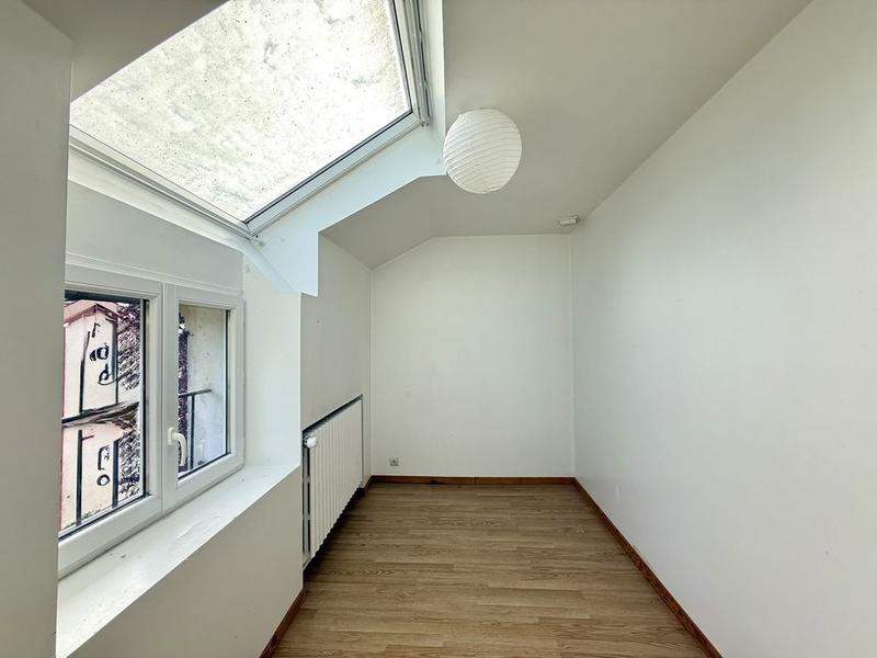 Maison - 122 m² - 6 pièces