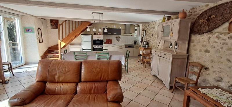 Maison - 160 m² - 6 pièces