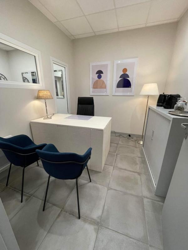 Local commercial - 50 m² - 4 pièces