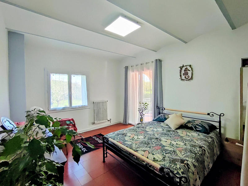 Maison - 200 m² - 7 pièces