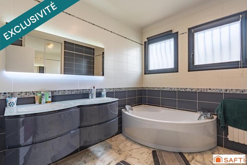 Maison - 131 m² - 4 pièces