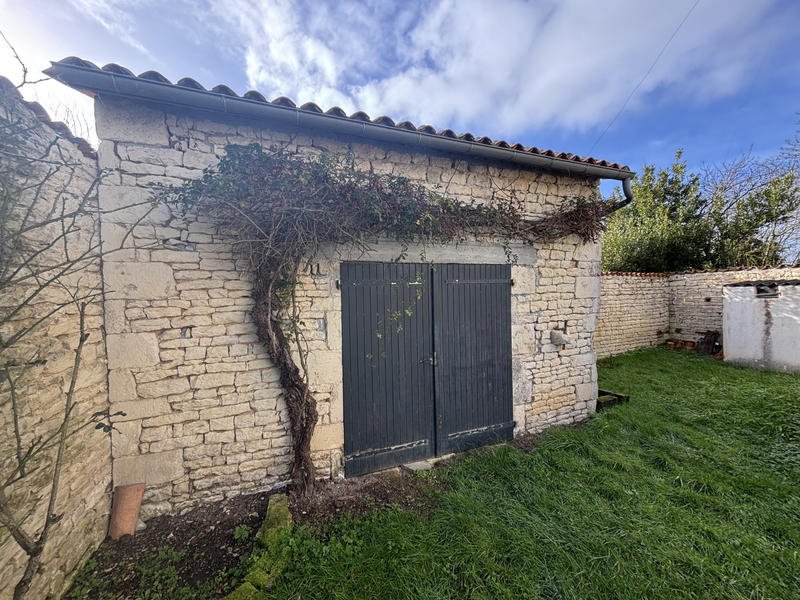 Maison - 111 m² - 4 pièces