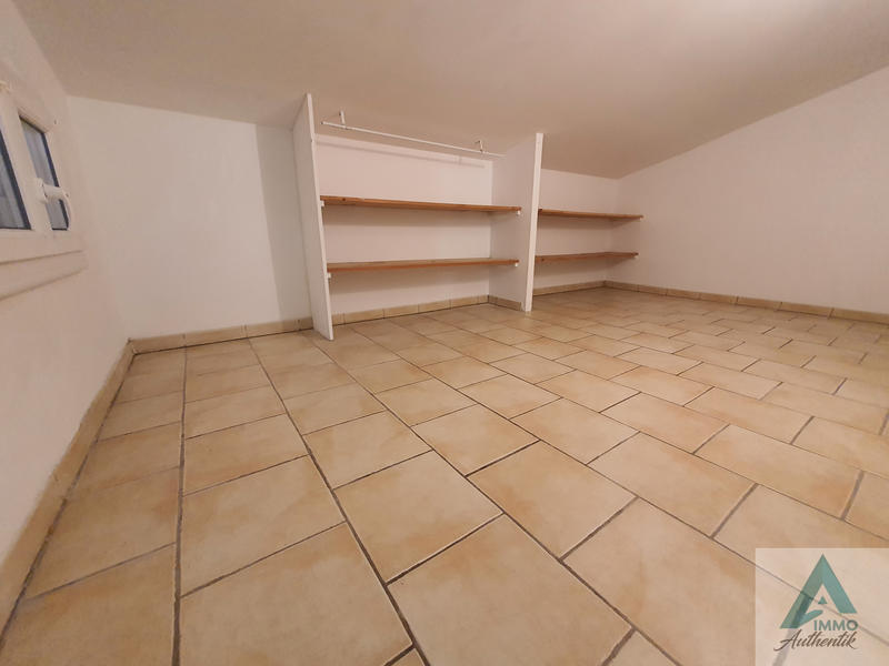 Appartement - 77 m² - 3 pièces