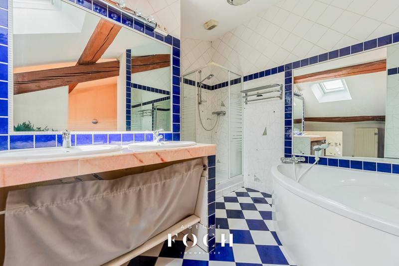 Appartement - 65 m² - 2 pièces