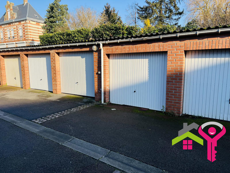 Parking / Garage - 14 m²