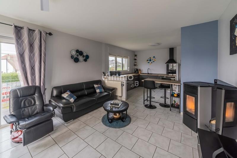 Maison - 99 m² - 5 pièces