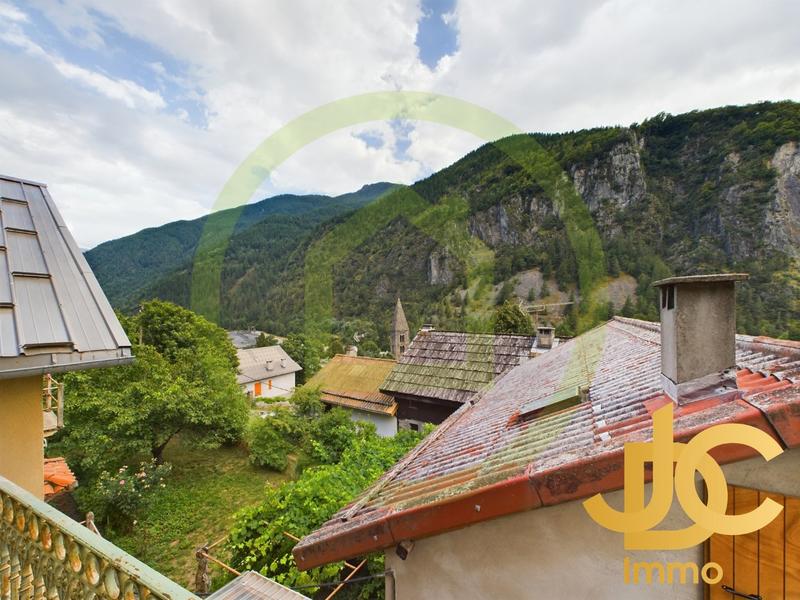 Maison - 79 m² - 4 pièces