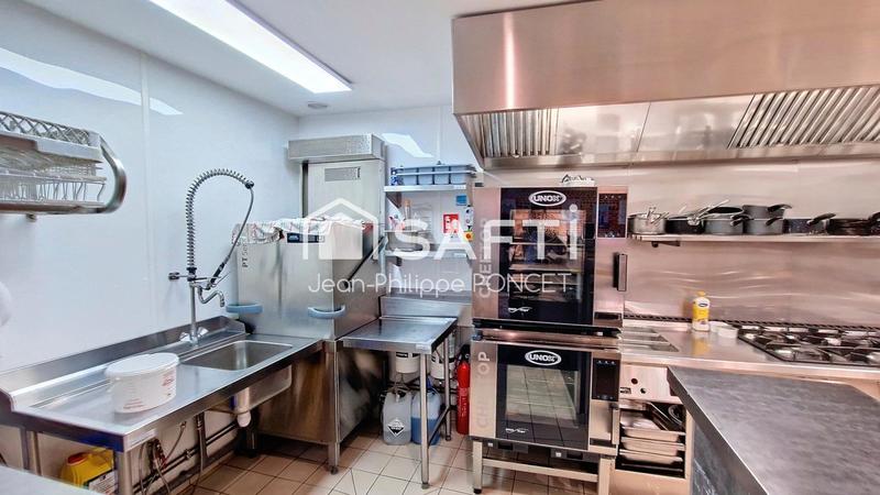 Local commercial - 292 m² - 8 pièces