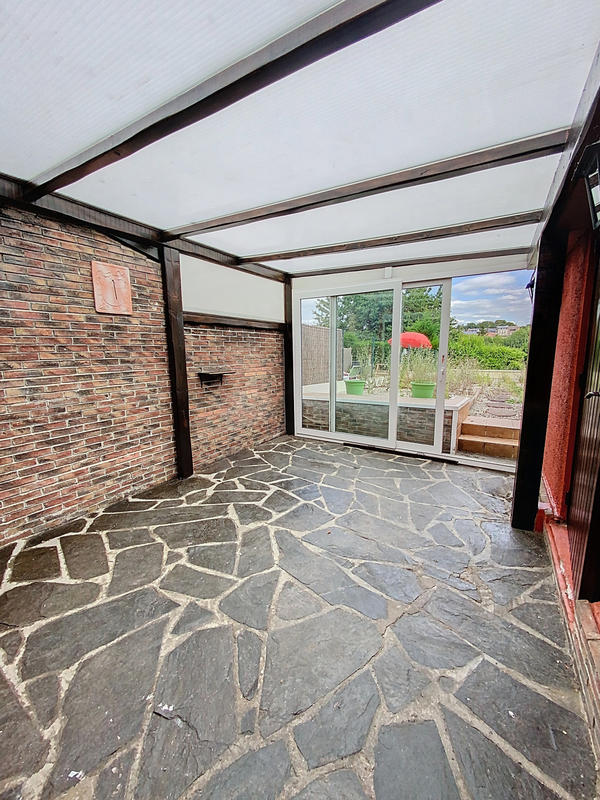 Maison - 93 m² - 6 pièces