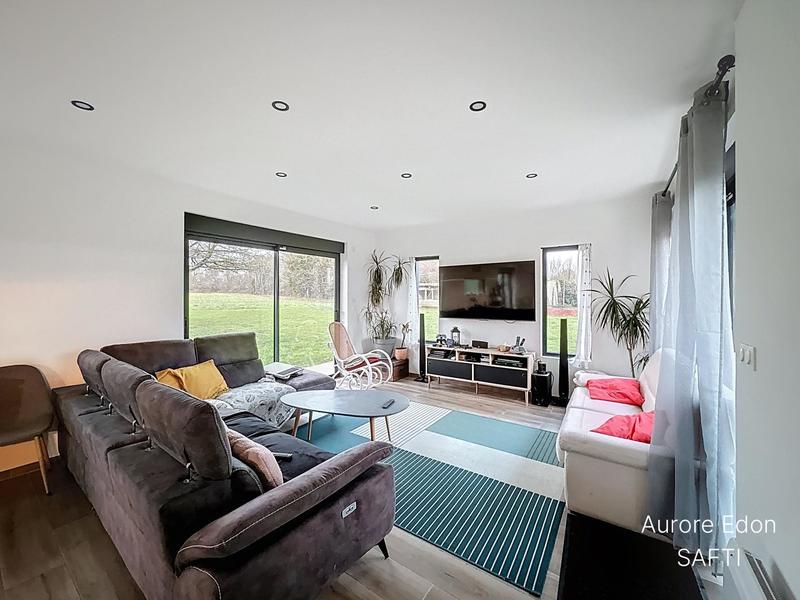 Maison - 160 m² - 5 pièces