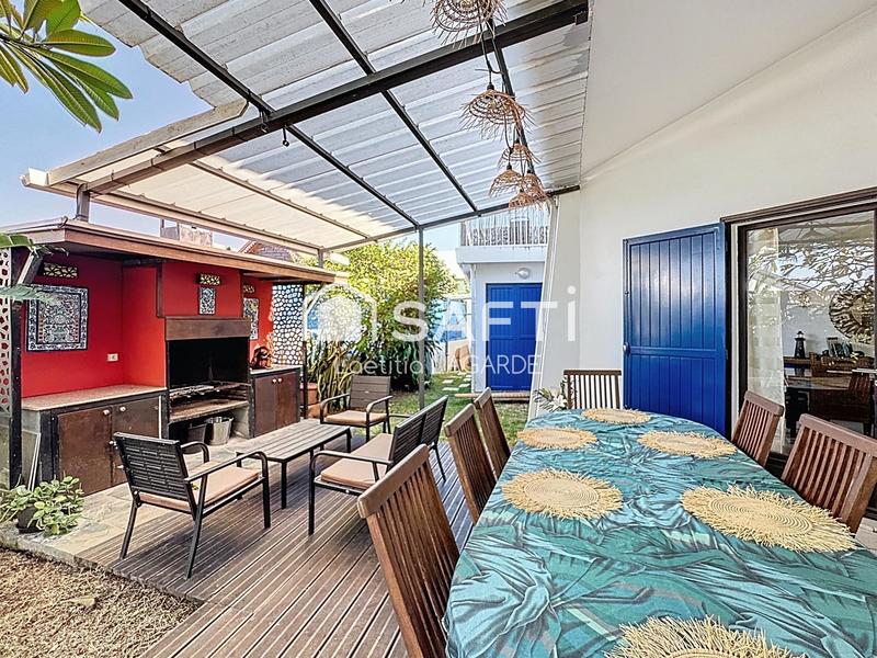 Villa - 209 m² - 5 pièces