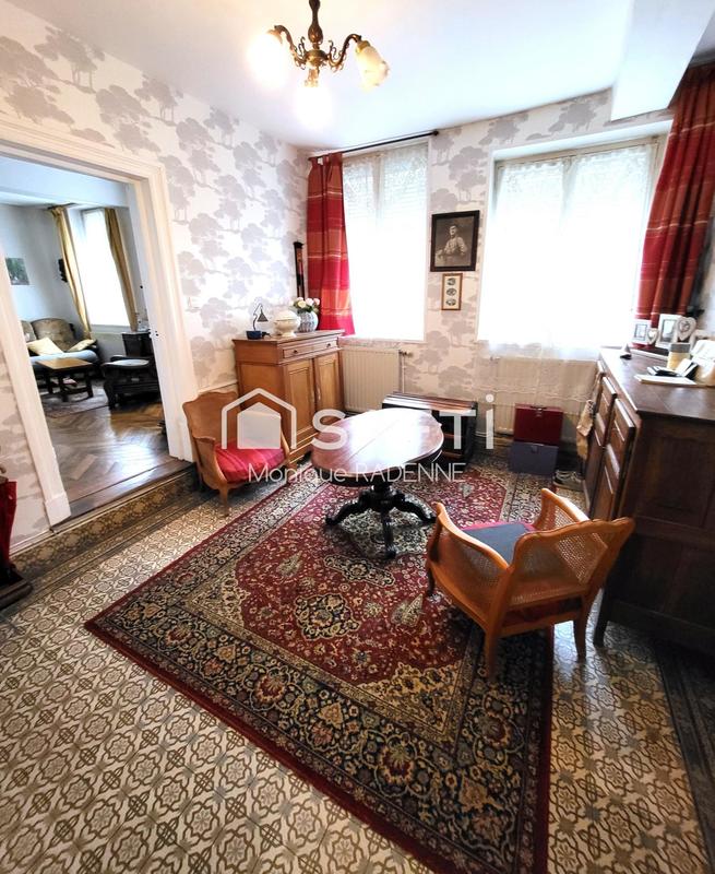 Maison - 170 m² - 7 pièces