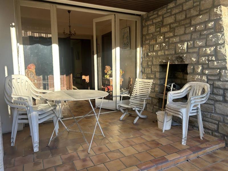 Immeuble - 240 m² - 9 pièces