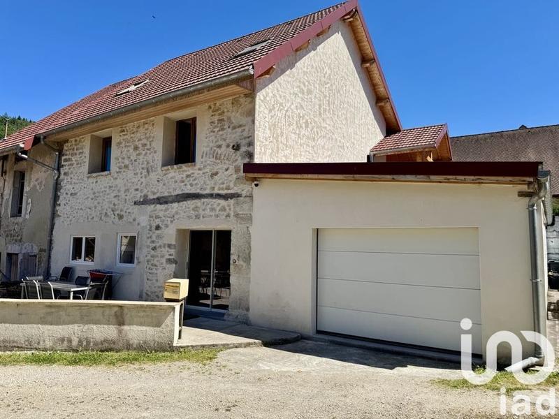Maison - 190 m² - 5 pièces