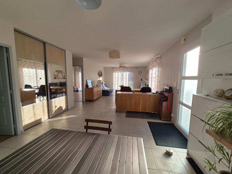 Maison - 79 m² - 4 pièces