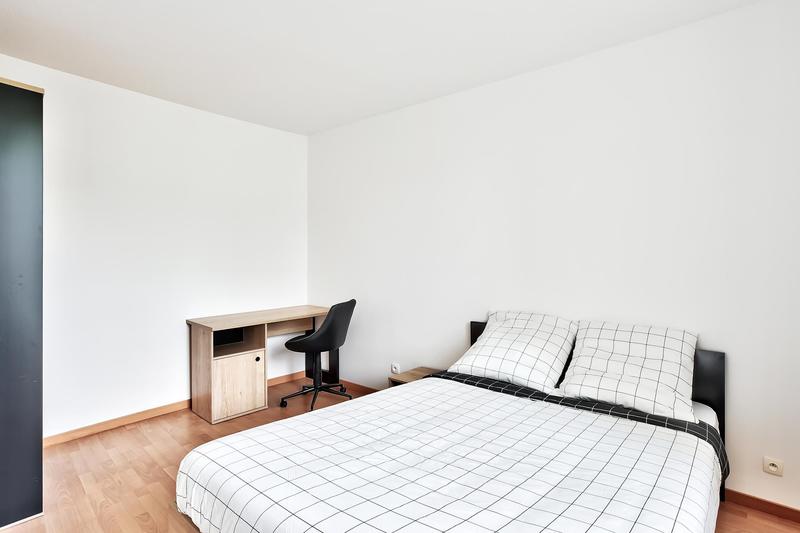 Appartement - 77 m² - 1 pièce