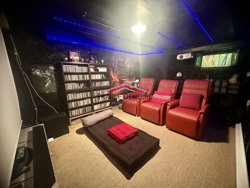 Maison - 130 m² - 6 pièces