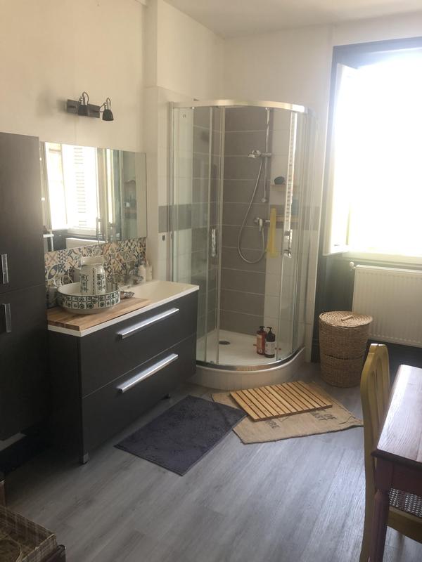 Appartement - 93 m² - 4 pièces